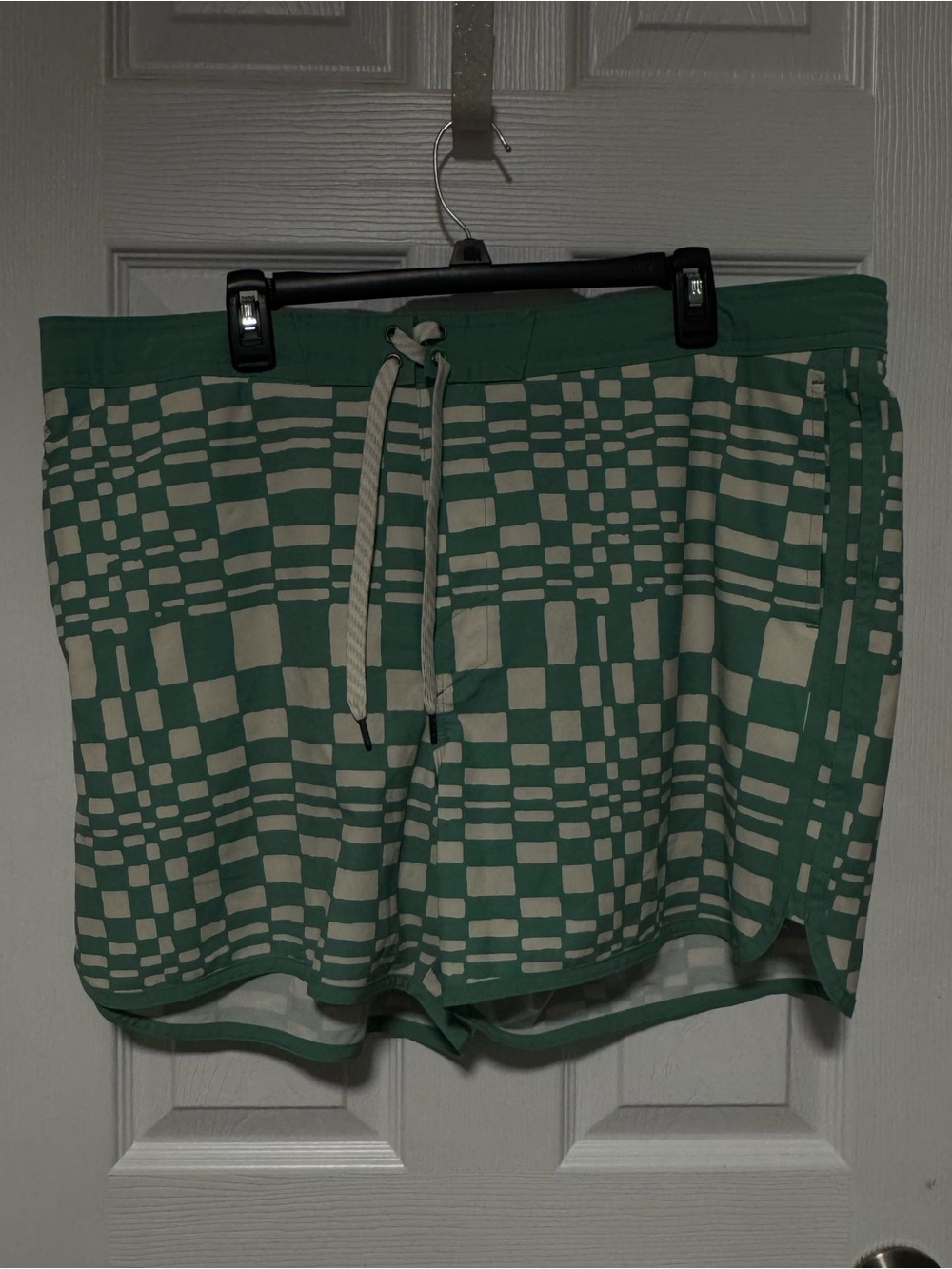 Sonoma Good Life Swim Trunks Men’s 5” Compression Shorts Lined Green Check XXL